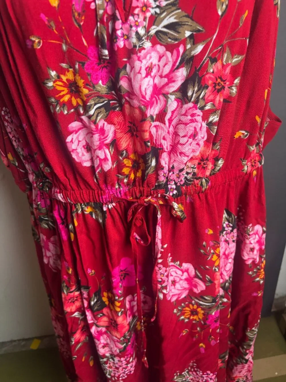 Torrid Size 4 Mini Challis Tie Front Skater Dress Red Floral Ruffle Garden 4X